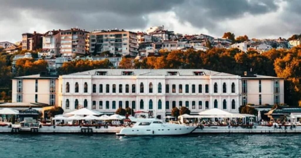 Four Seasons Hotel Istanbul at the Bosphorus